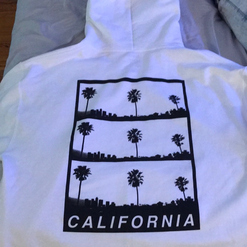 White hoodie
